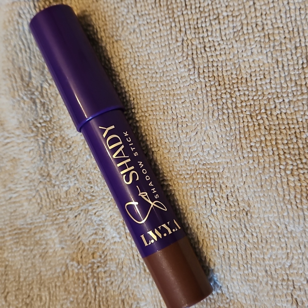 LWYA So Shady Shadow Stick, Cocoa Brown, NEW!